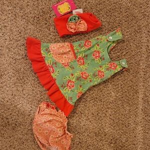 Flit & Flitter 12 Month Floral Outfit